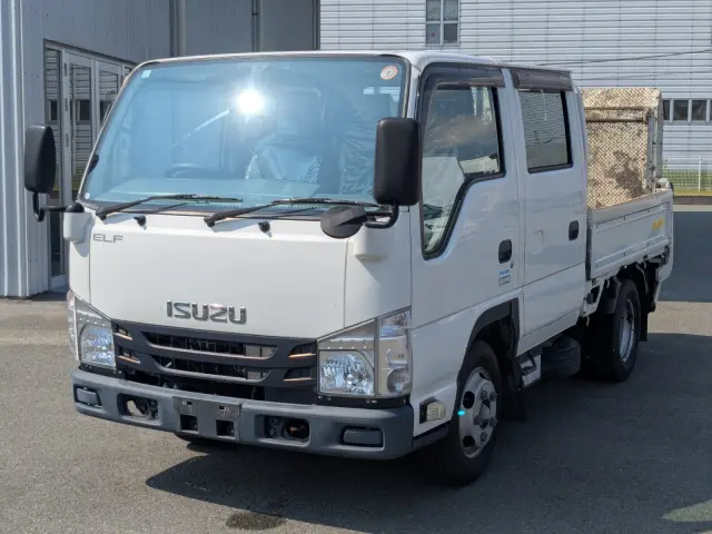 いすゞ エルフ 2RG-NJR88A(2WD)の写真1