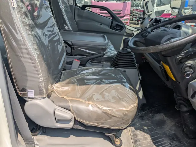 日野 デュトロ 2KG-XZU700X(2WD)の写真32