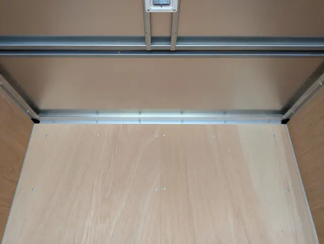 三菱 キャンター 2RG-FEAV0(2WD)の写真22