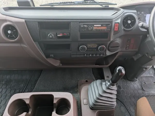 日野 レンジャー 2KG-FD2ABG(2WD)の写真13