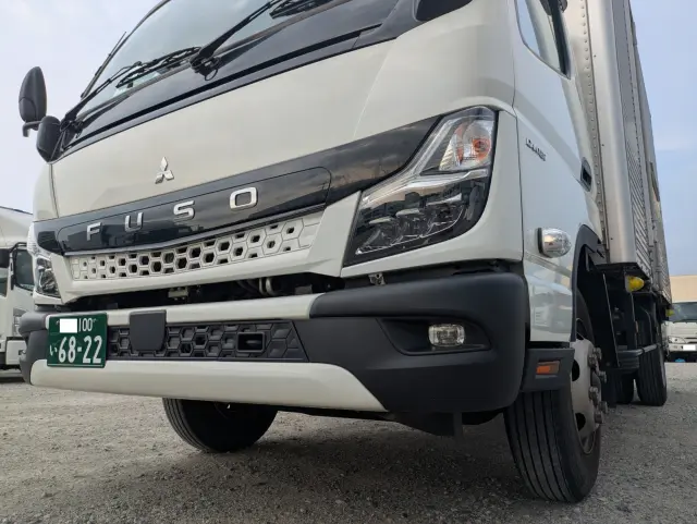 三菱 キャンター 2PG-FEB80(2WD)の写真4