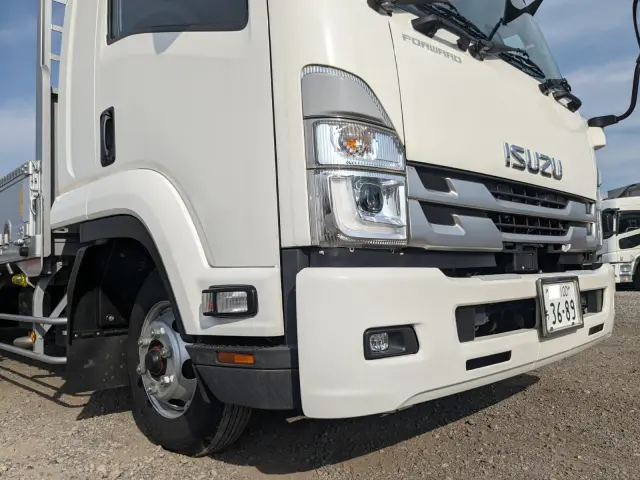 いすゞ フォワード 2RG-FRR90T2(2WD)の写真23