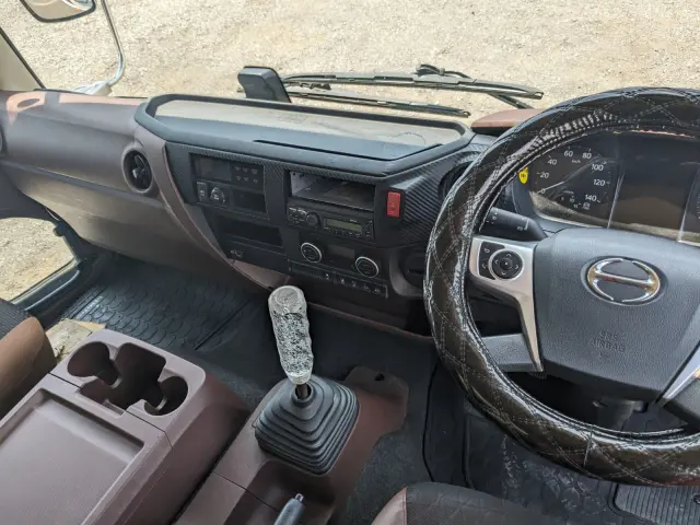 日野 レンジャー 2KG-GD2ABG(2WD)の写真20