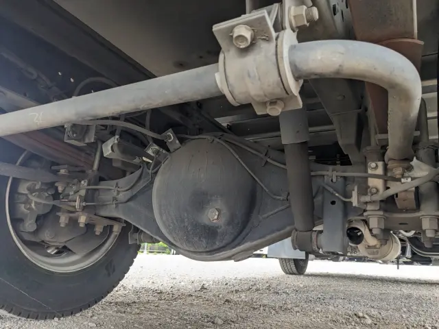 いすゞ エルフ 2RG-NPR88AN(2WD)の写真35