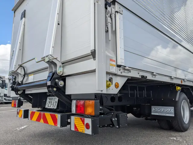 三菱 ファイター 2KG-FK65F(2WD)の写真6