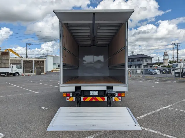 三菱 ファイター 2KG-FK65F(2WD)の写真9
