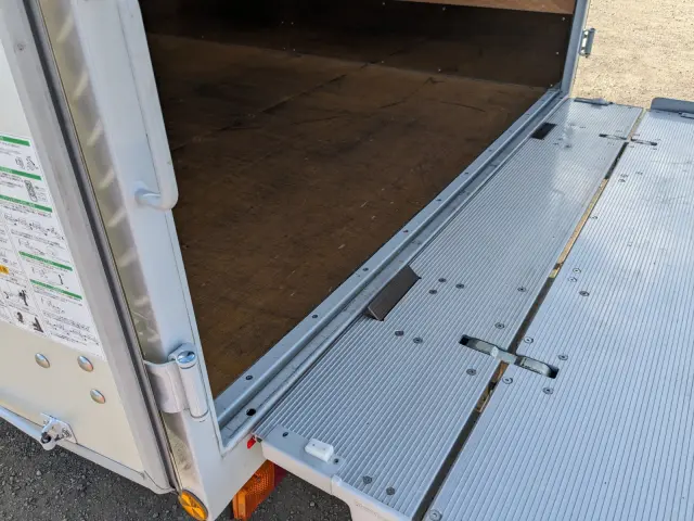 日野 デュトロ 2KG-XZU710M(2WD)の写真11