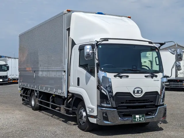 UD コンドル 2RG-BRR90T4(2WD)の写真3