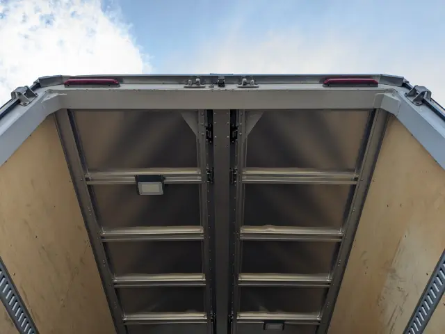 UD コンドル 2RG-BRR90T4(2WD)の写真12