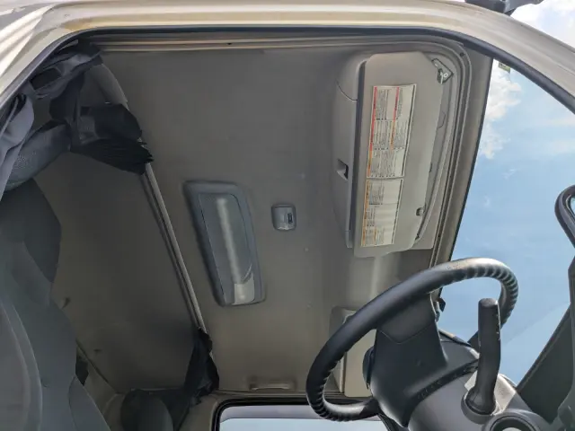 UD コンドル 2RG-BRR90T4(2WD)の写真23