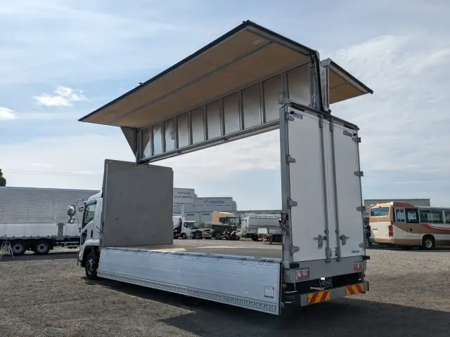 UD コンドル 2RG-BRR90T4(2WD)の写真41