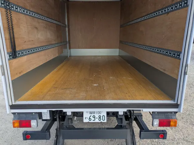 日野 デュトロ 2KG-XZU712M(2WD)の写真12