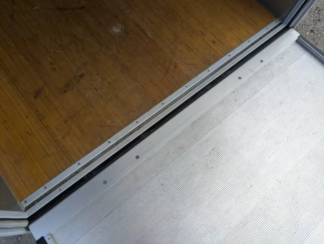 日野 デュトロ 2KG-XZU712M(2WD)の写真14