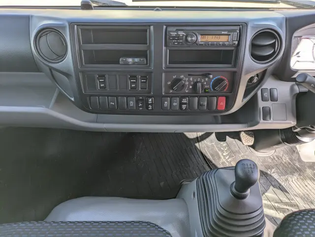 日野 デュトロ 2KG-XZU712M(2WD)の写真23