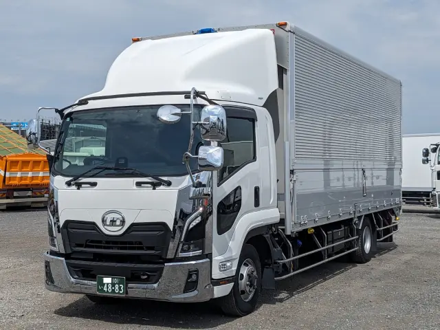 UD コンドル 2RG-BRR90T4(2WD)の写真1