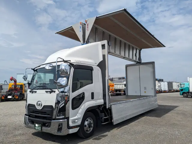UD コンドル 2RG-BRR90T4(2WD)の写真40