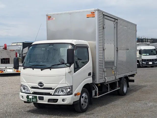 日野 デュトロ 2RG-XZU655M(2WD)の写真1