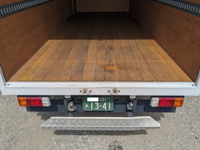 日野 デュトロ 2RG-XZU655M(2WD)の写真9