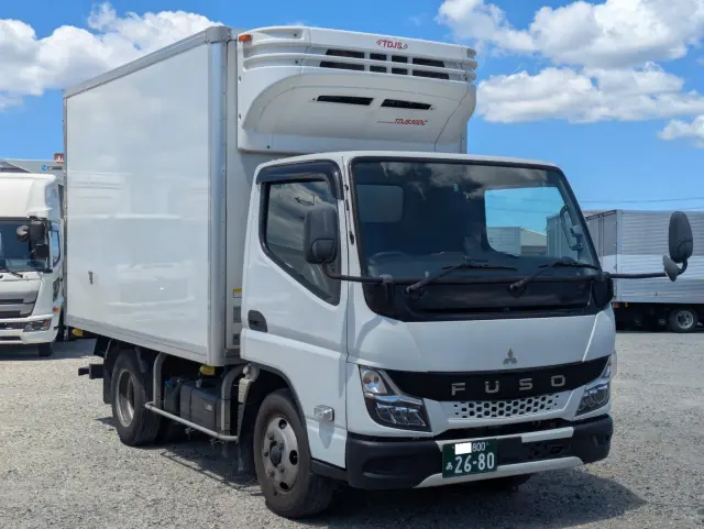 三菱 キャンター 2RG-FBAV0(2WD)の写真2