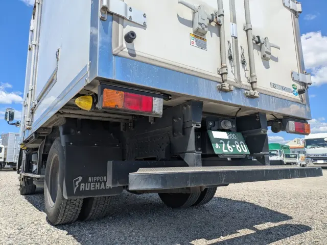 三菱 キャンター 2RG-FBAV0(2WD)の写真6