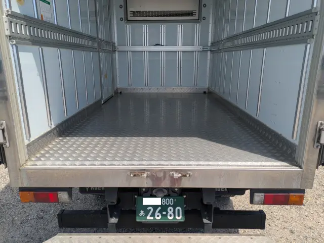 三菱 キャンター 2RG-FBAV0(2WD)の写真12