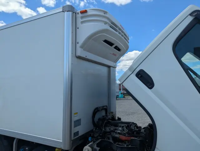 三菱 キャンター 2RG-FBAV0(2WD)の写真43