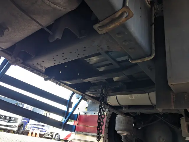 いすゞ ギガ 2PG-CYJ77Cの写真25