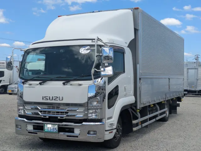 いすゞ フォワード 2RG-FRR90T2(2WD)の写真1