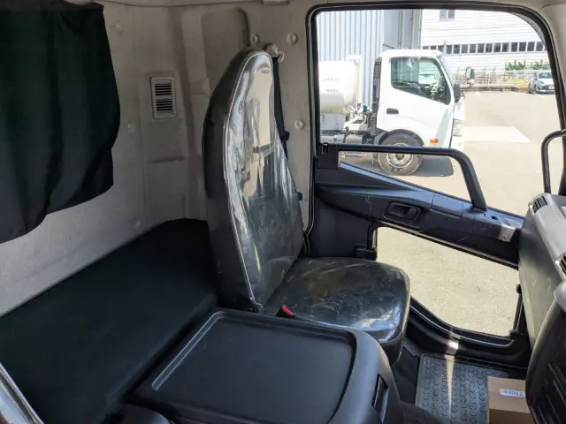 三菱 ファイター 2KG-FK62FZ(2WD)の写真33