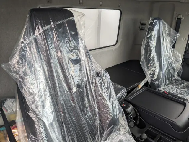 三菱 ファイター 2KG-FK65F(2WD)の写真20