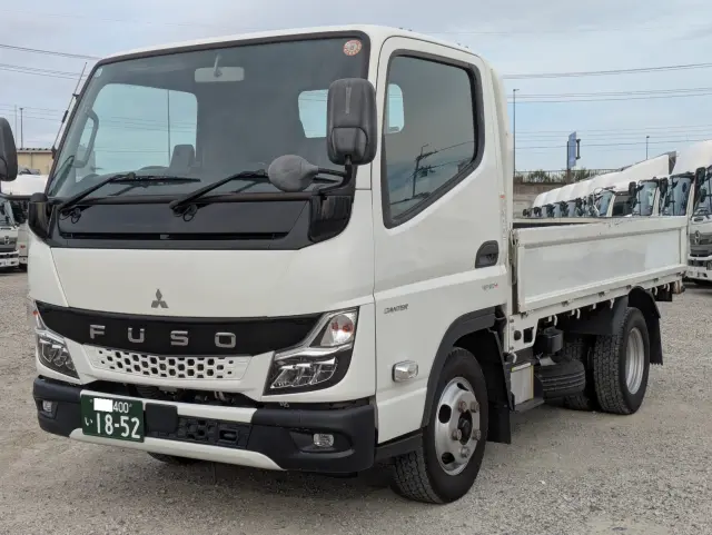 三菱 キャンター 2RG-FBA20(2WD)の写真1