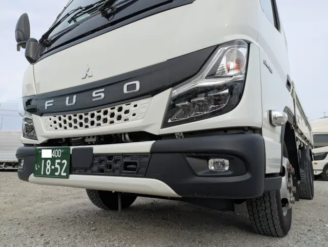 三菱 キャンター 2RG-FBA20(2WD)の写真4