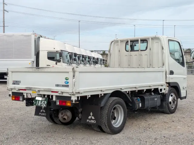 三菱 キャンター 2RG-FBA20(2WD)の写真7