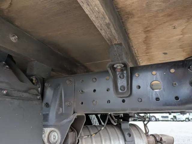 三菱 キャンター 2RG-FBA20(2WD)の写真12