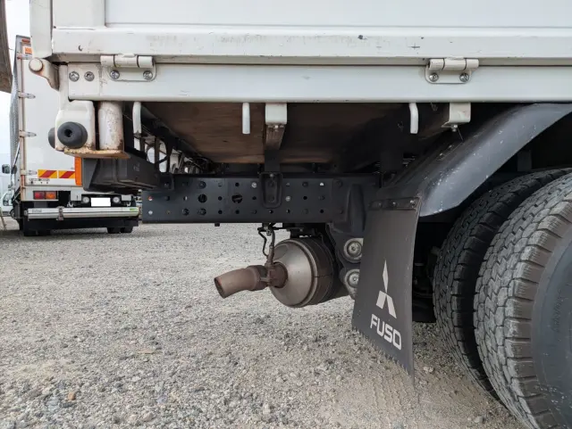 三菱 キャンター 2RG-FBA20(2WD)の写真27