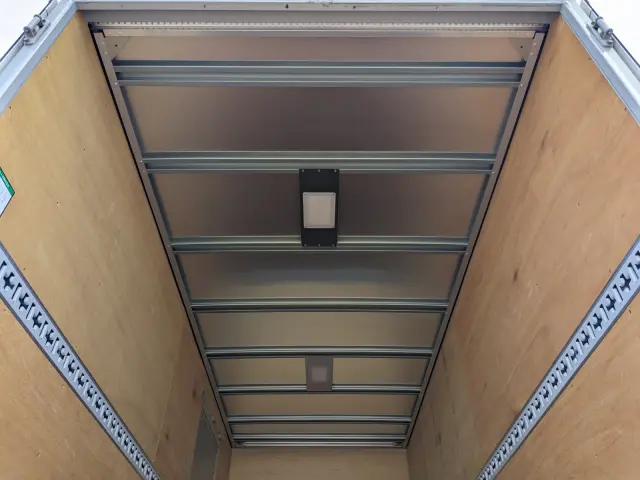三菱 キャンター 2RG-FEAV0(2WD)の写真12