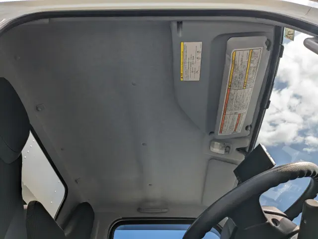 三菱 キャンター 2RG-FEAV0(2WD)の写真22