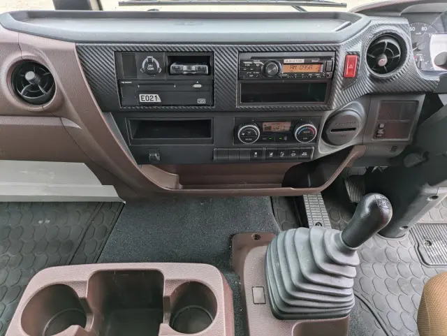 日野 レンジャー 2KG-FD2ABG(2WD)の写真25