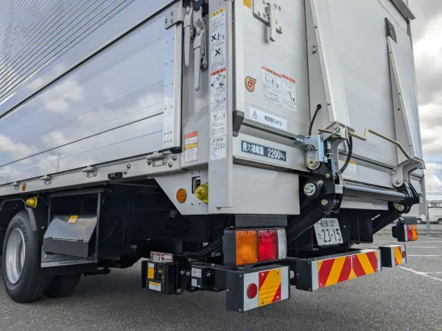 三菱 ファイター 2KG-FK65F(2WD)の写真7