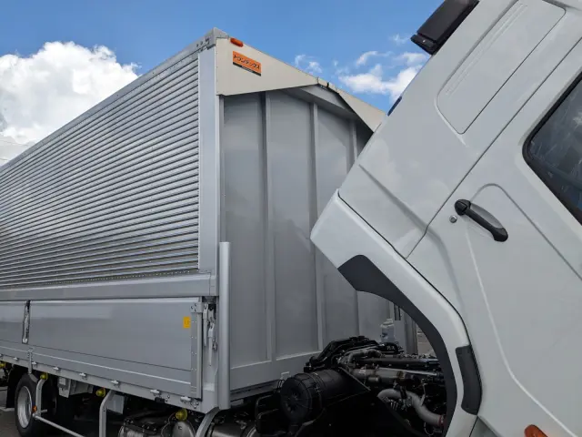 三菱 ファイター 2KG-FK65F(2WD)の写真47