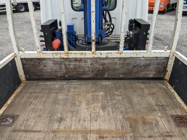 三菱 キャンター TPG-FEA50(2WD)の写真11