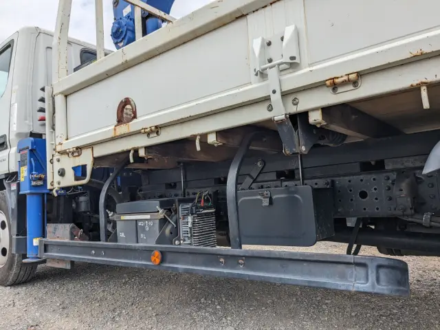 三菱 キャンター TPG-FEA50(2WD)の写真20