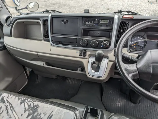 三菱 キャンター TPG-FEA50(2WD)の写真25