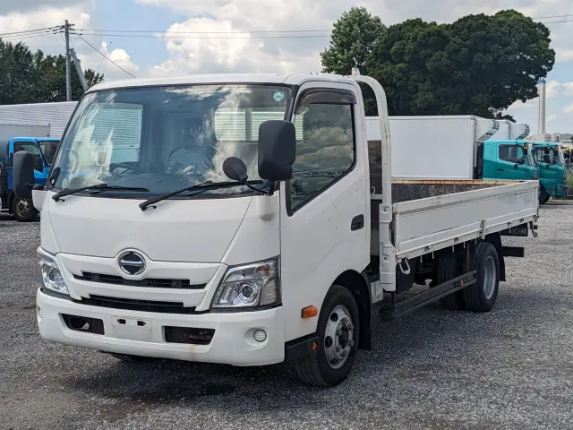日野 デュトロ 2RG-XZU712M(2WD)の写真1