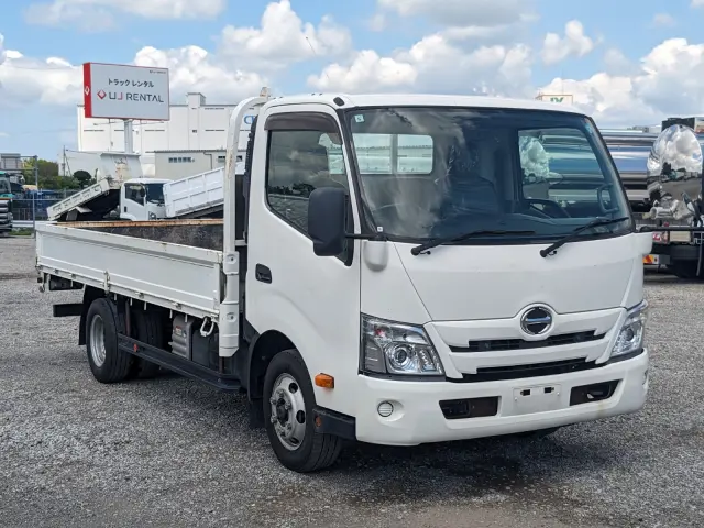 日野 デュトロ 2RG-XZU712M(2WD)の写真2