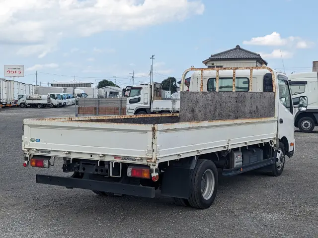日野 デュトロ 2RG-XZU712M(2WD)の写真5