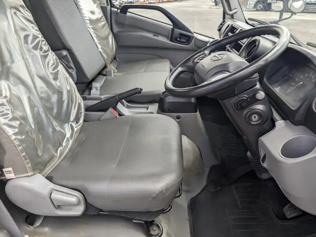 日野 デュトロ 2RG-XZU712M(2WD)の写真22