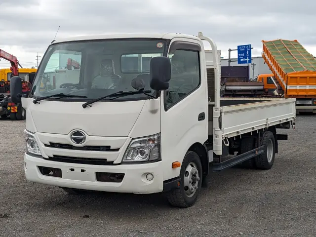 日野 デュトロ 2RG-XZU712M(2WD)の写真1