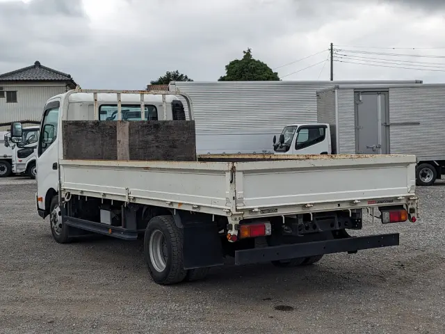 日野 デュトロ 2RG-XZU712M(2WD)の写真4