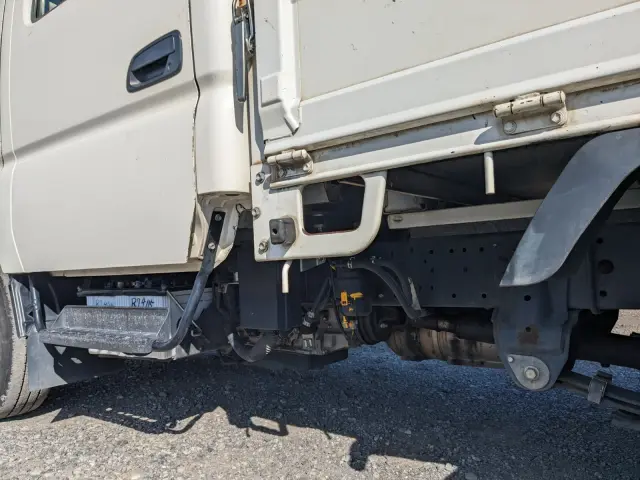 日野 デュトロ TPG-XZU605M(2WD)の写真32